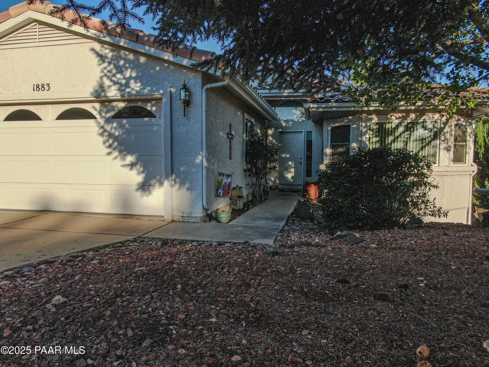 Property Photo:  1883 Boardwallk Avenue  AZ 86301 