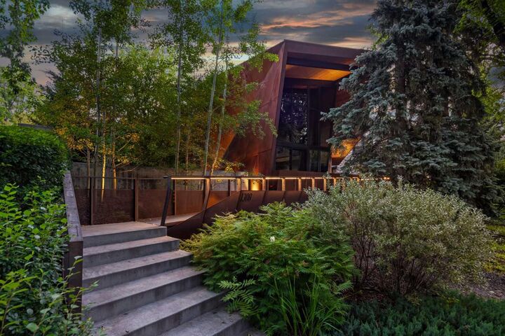 Property Photo: 1308 Montreal Avenue SW AB T2T 0Z6