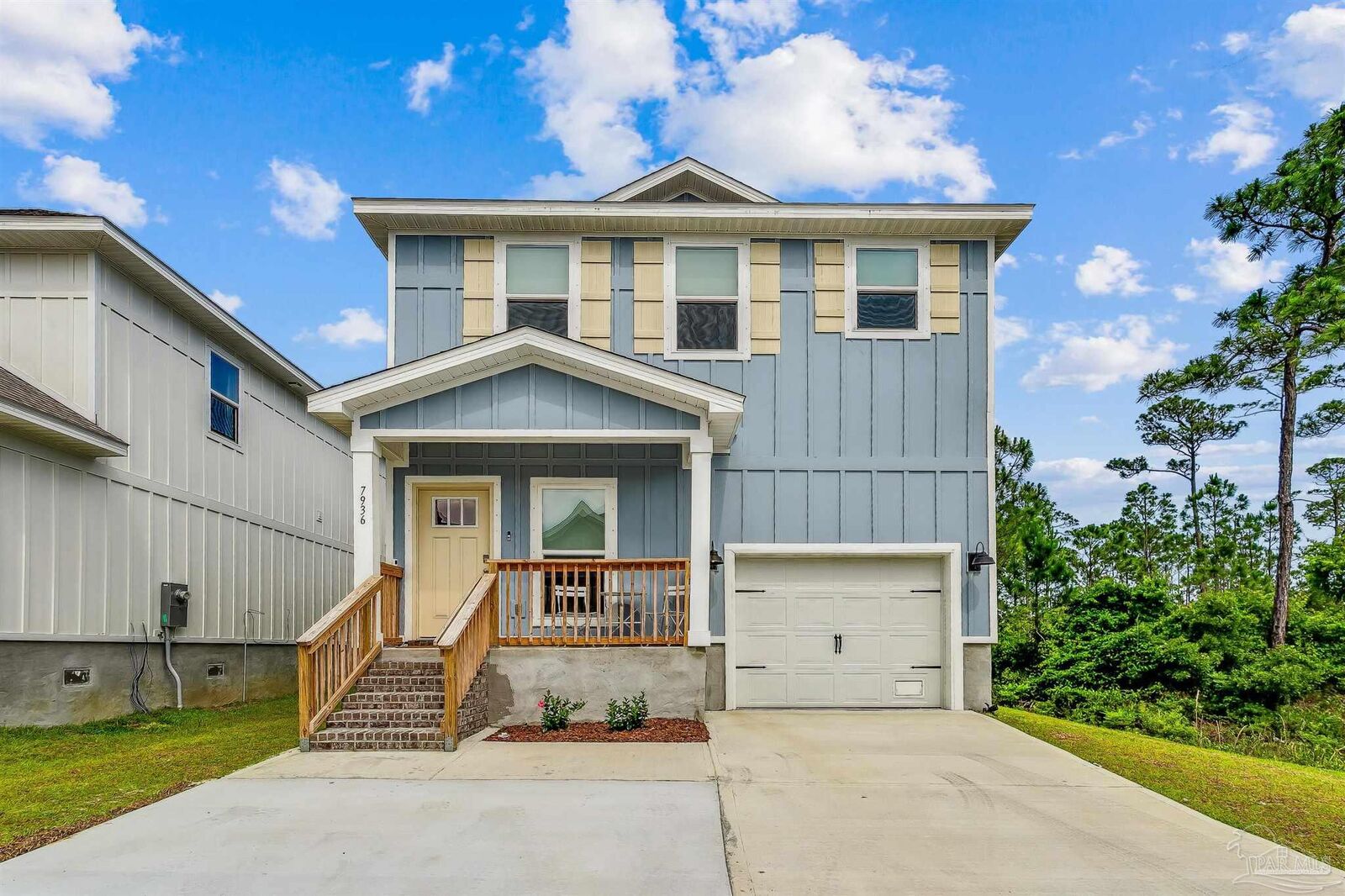 Property Photo:  7936 Sweet Retreat Ln  FL 32507 