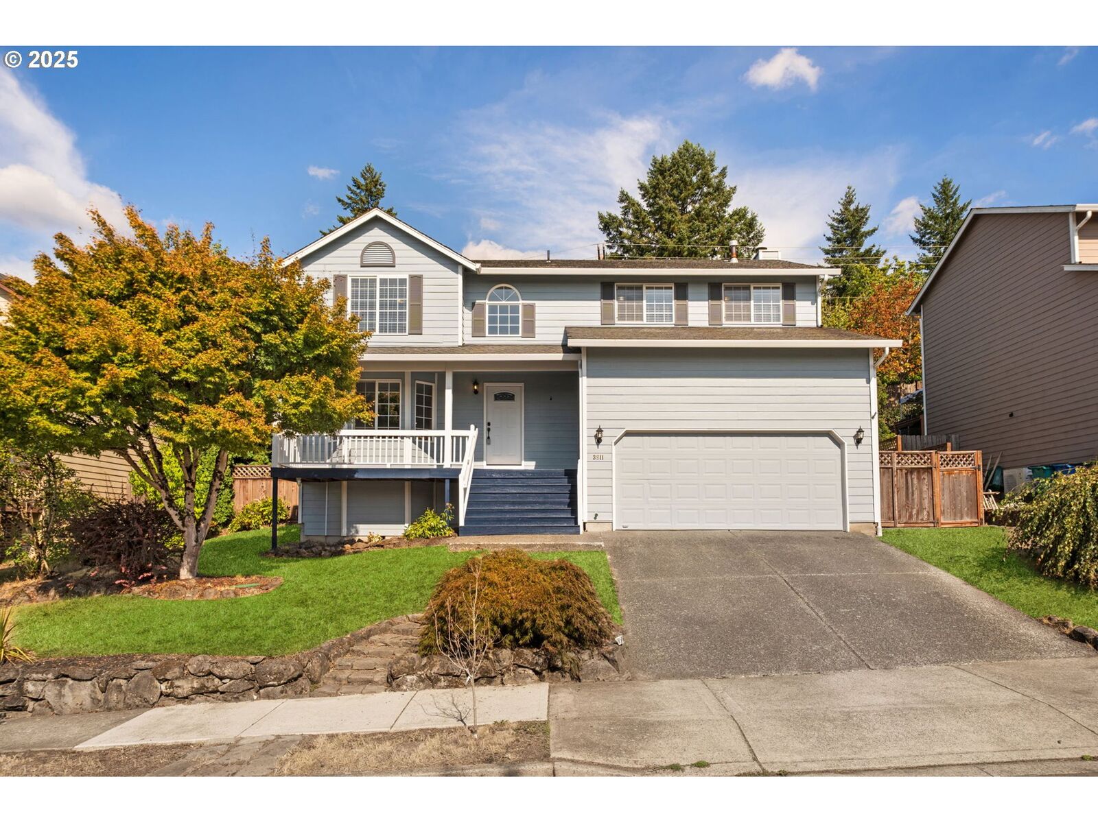 Property Photo: 3811 SE Sunrise Dr WA 98607