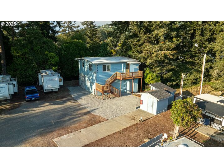 Property Photo:  97799 Hanscam Ln  OR 97415 