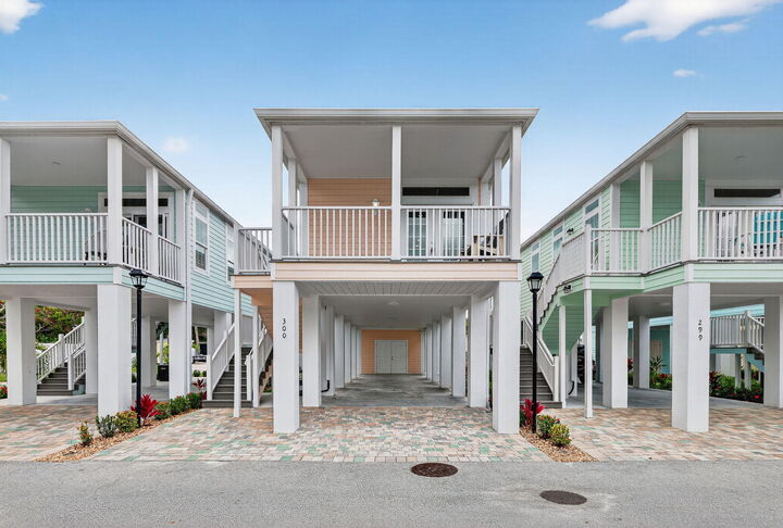 Property Photo:  300 NE Coastal Drive  FL 34957 