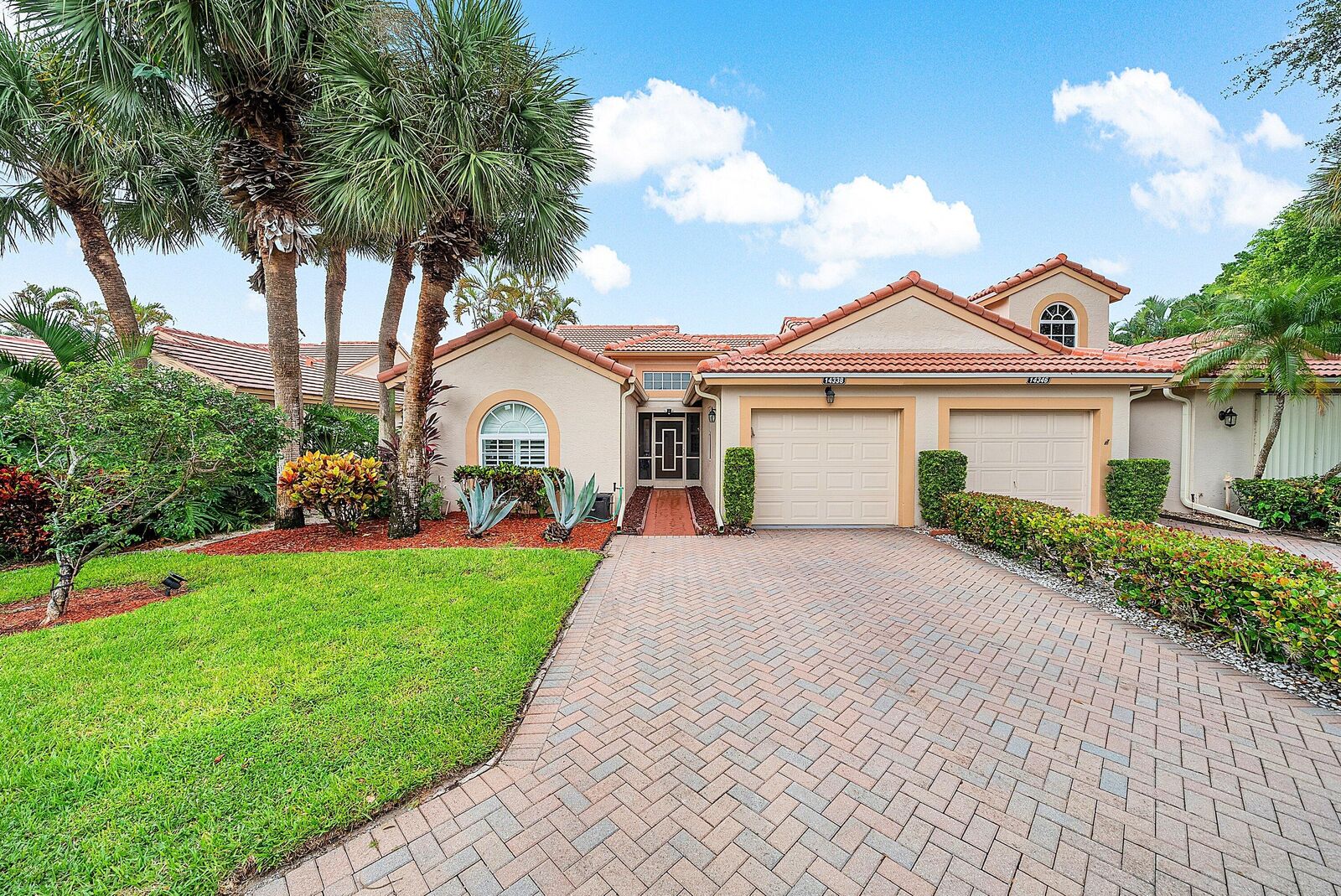 Property Photo:  14338 Ruby Pointe Drive  FL 33446 