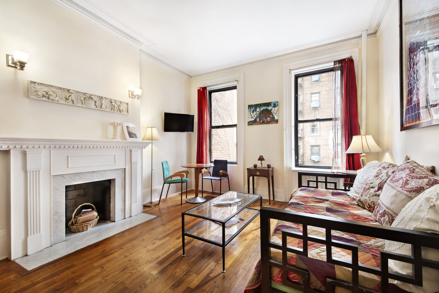 Property Photo: 344 E 50th Street 1B NY 10022
