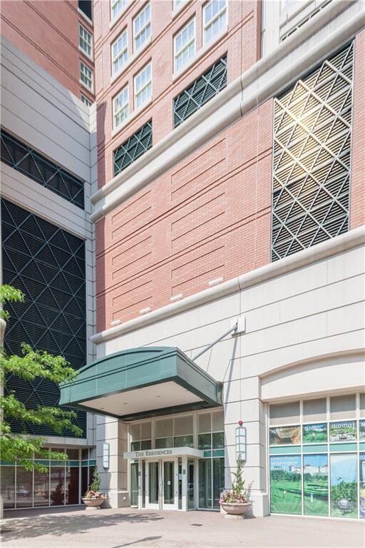 Property Photo:  1 West Exchange Street 2604  RI 02903