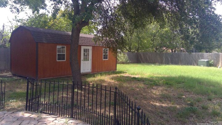 Property Photo: 16603 Boulder Ridge TX 78247