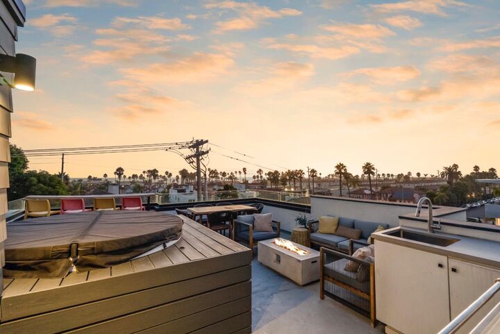 Property Photo: 508 North Tremont Street A CA 92054