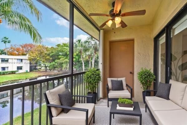 Property Photo:  398 Lakeview Dr 205  FL 33326