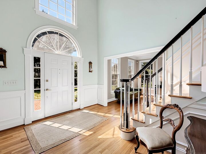 Property Photo:  1667 Diamond Lake Road  CT 06033 
