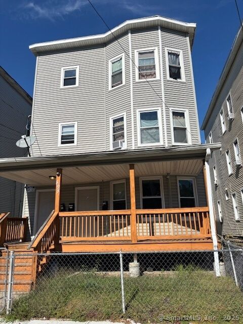 Property Photo: 898 Hancock Avenue 1 CT 06605