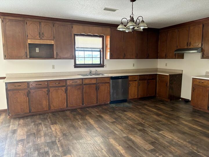 Property Photo:  112 Branton Rd  AL 36301 