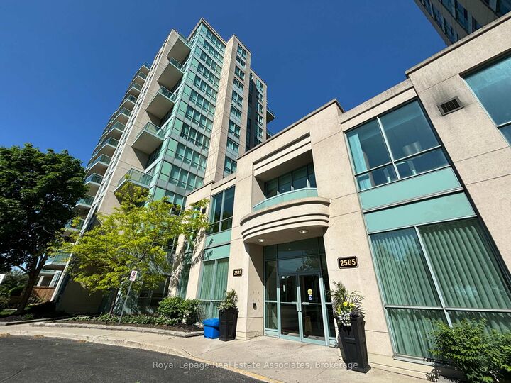 Property Photo:  2585 Erin Centre Boulevard 809  ON L5M 6Z7 