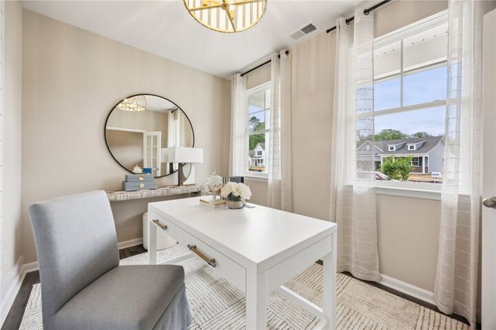 Property Photo:  206 Gallop Way  VA 23690 