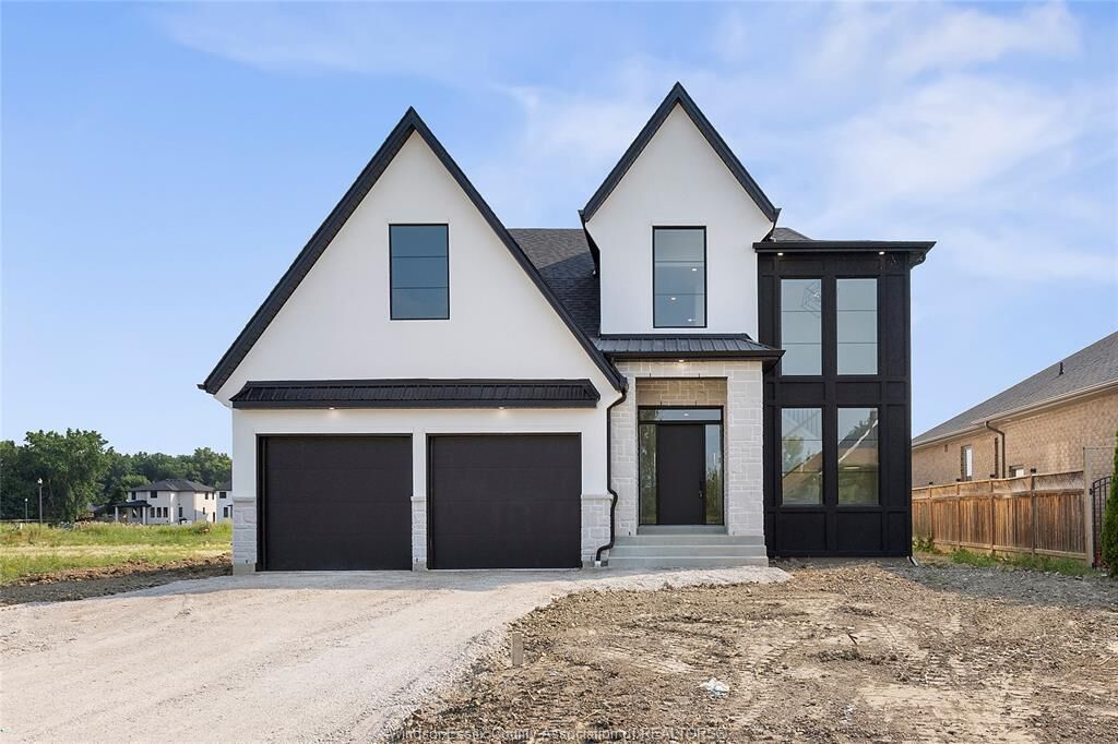 Photo de la propriété: 646 Summit Street ON N0R 1A7