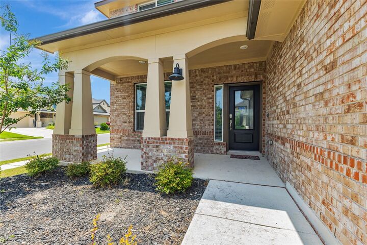 Property Photo: 408 Mante Court #311 TX 78748