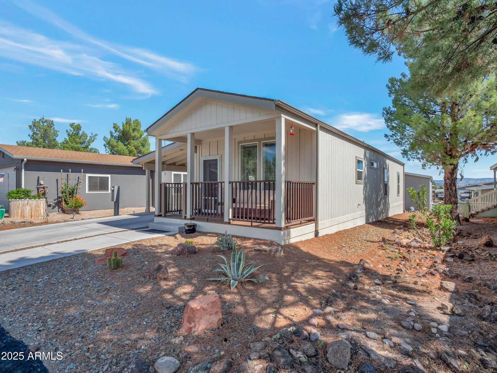Property Photo:  971 N Snead Place  AZ 86326 