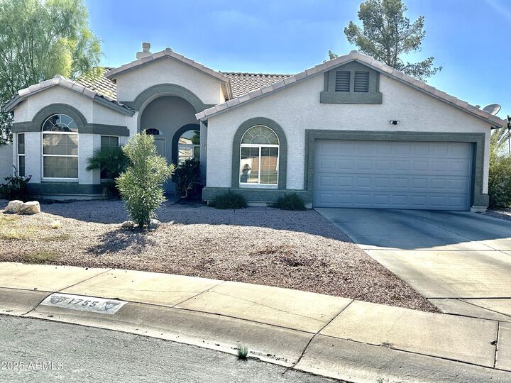 Property Photo:  1755 W Aspen Avenue  AZ 85233 