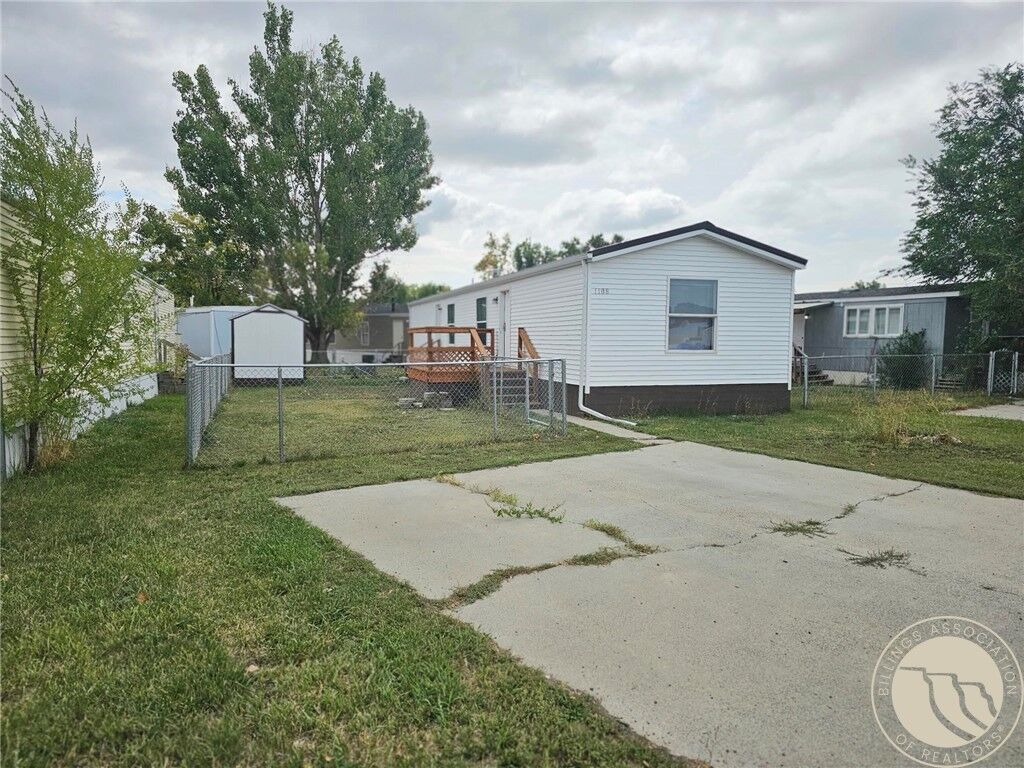 Property Photo: 1108 E 8th MT 59044
