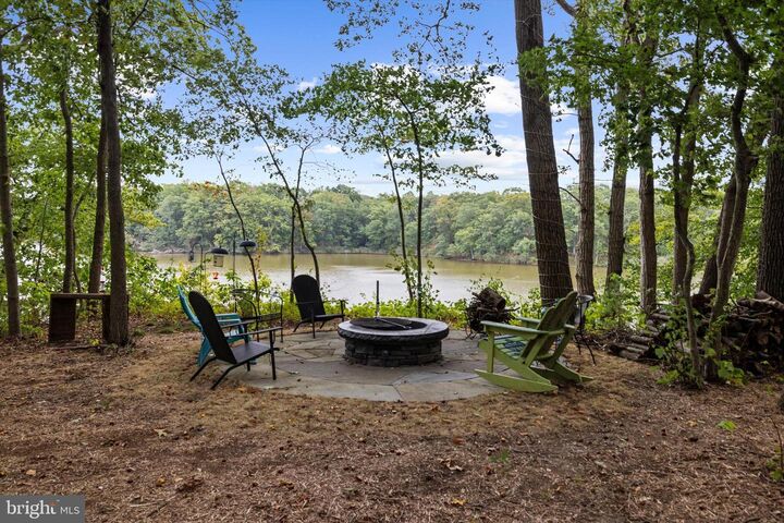 Property Photo: 10761 Kasota Road MD 21620