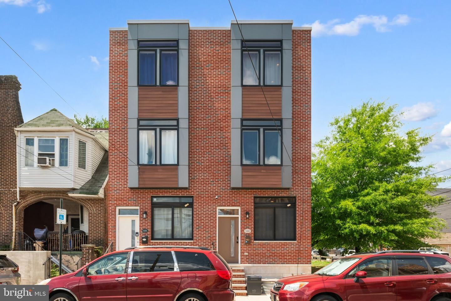 Property Photo:  1654 N 6th Street  PA 19122 