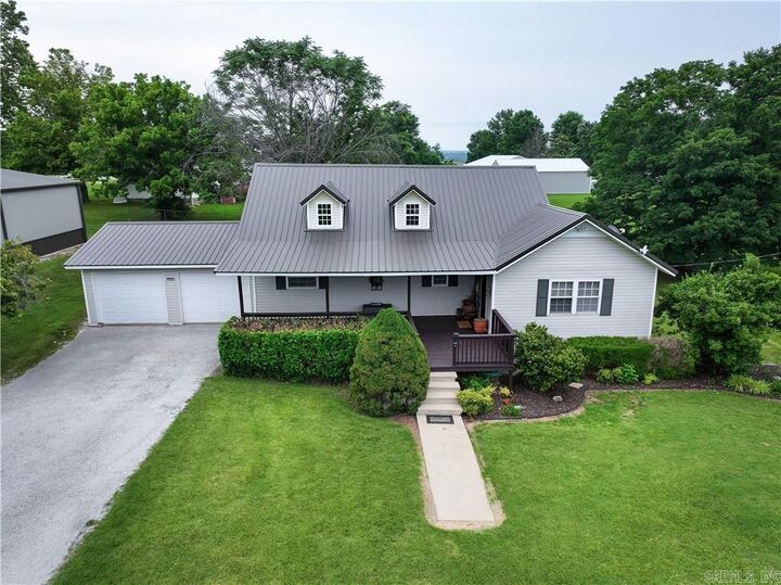 Property Photo:  4639 Quail Court  AR 72601-3401 