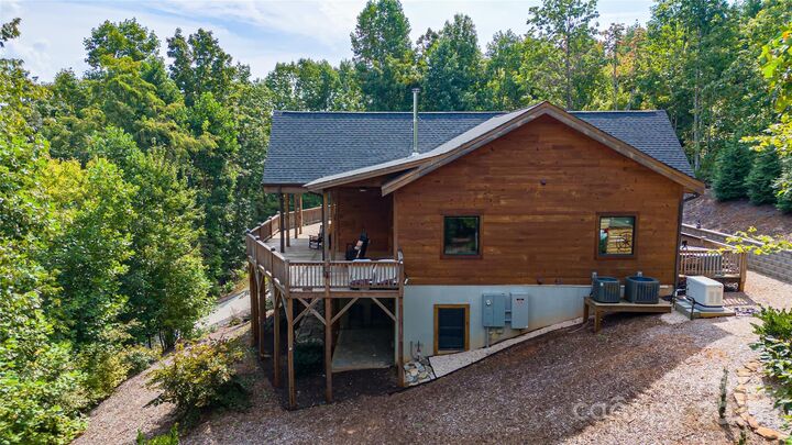 Property Photo:  265 Grandview Peaks Drive  NC 28761 