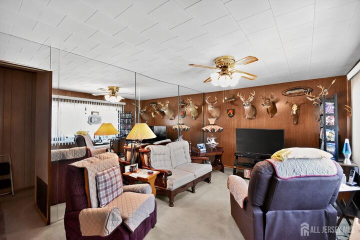 Property Photo:  18 Hemlock Drive  NJ 08859 
