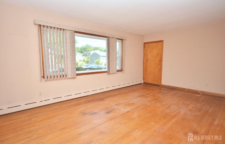 Property Photo:  9 Emma Place  NJ 08846 