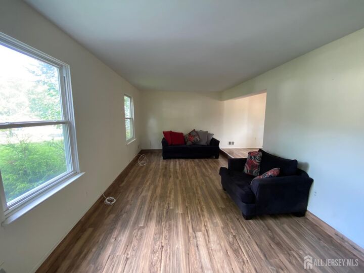 Property Photo:  8 Wethersfield Drive  NJ 08536 