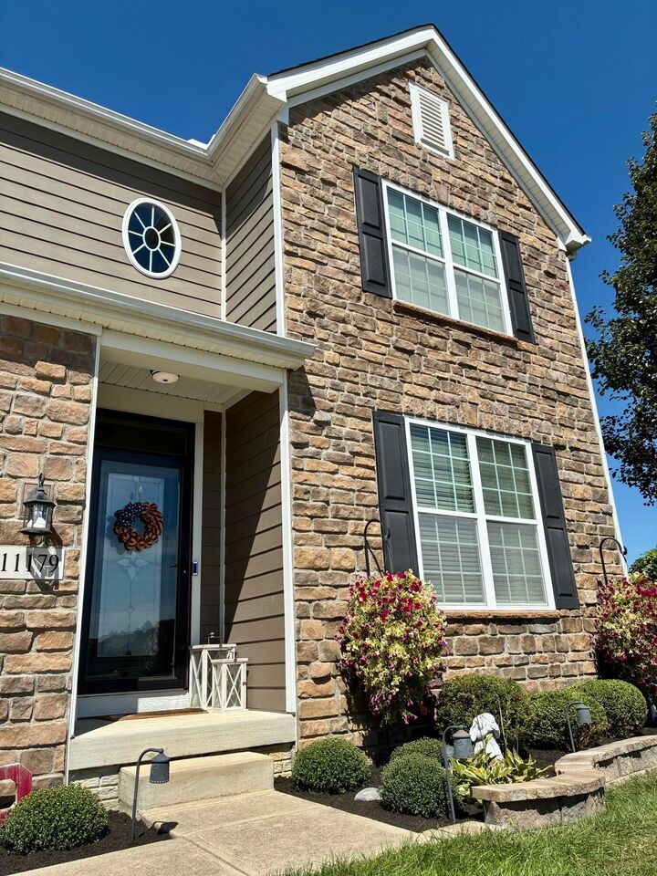Property Photo:  11179 Keswick NW Drive  OH 43147 