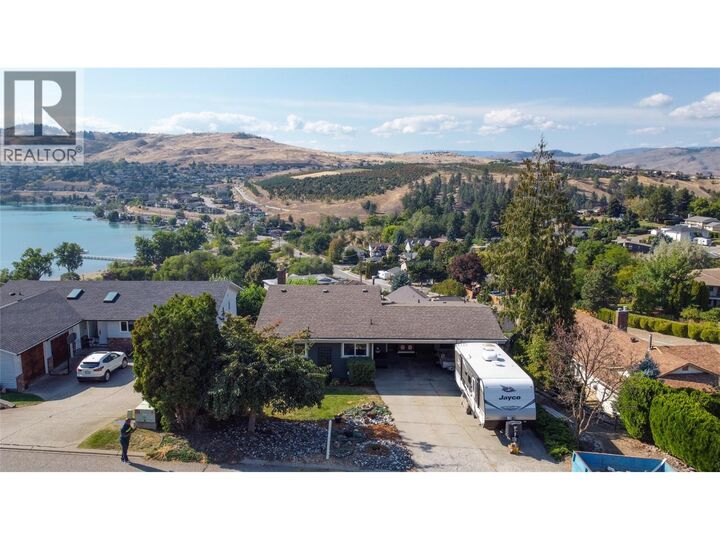 Property Photo: 8818 Sunflower Place BC V1B 2G2