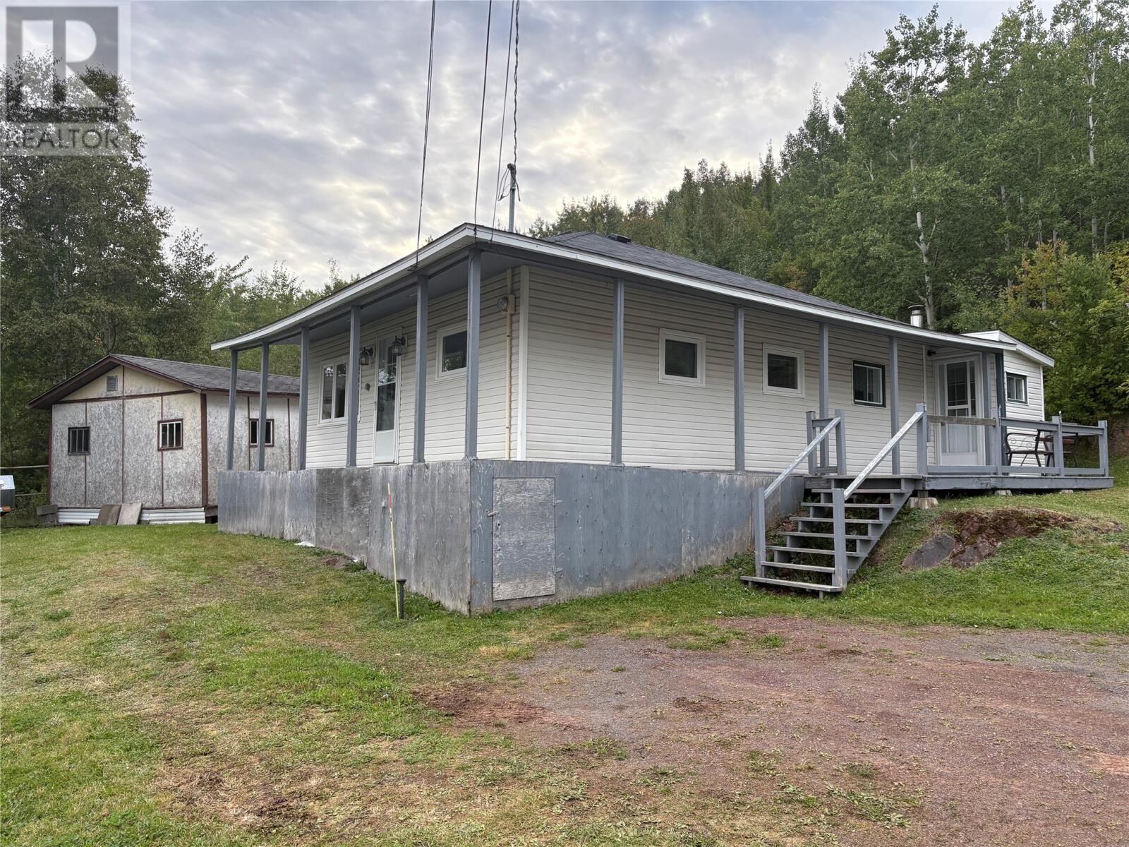 Property Photo: 3 Davis Lane NL A0H 1C0
