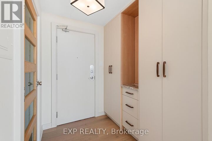 Photo de la propriété:  324 Laurier Avenue West 2309  ON K1N 6P6 