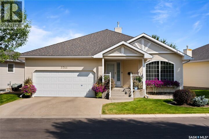 Property Photo:  3744 Queens Gate  SK S4S 7J1 