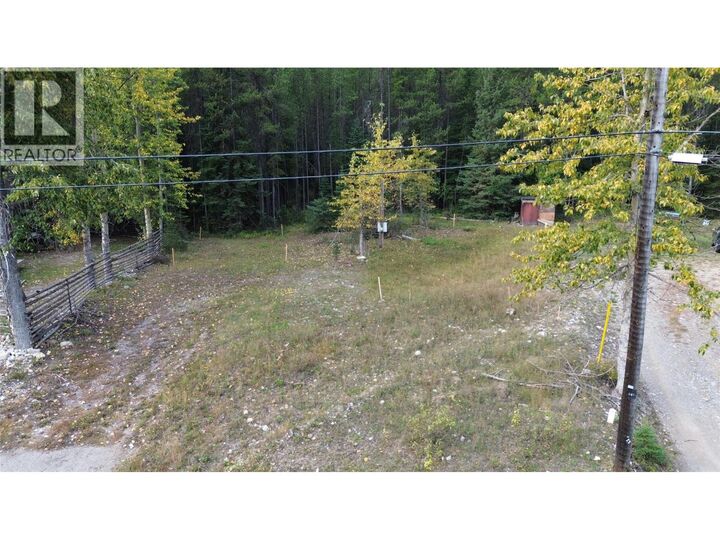 Property Photo:  1769 Niagara Crescent  BC V0B 1H0 
