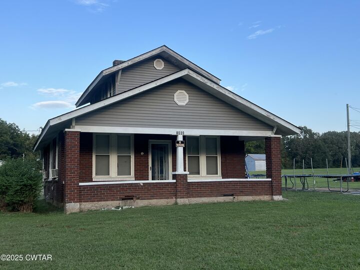 Property Photo: 1464 Riverside Drive TN 38301