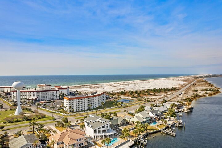 Property Photo:  909 Santa Rosa Boulevard Unit 235  FL 32548 