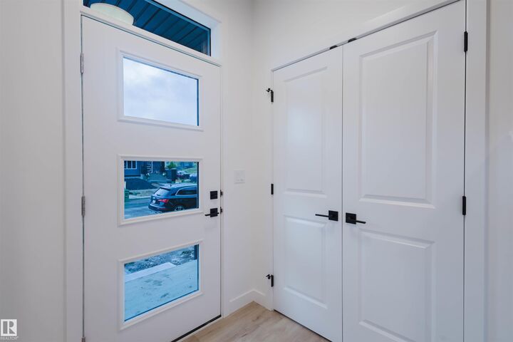 Property Photo:  7 Cobblestone Gate  AB T7X 4E4 