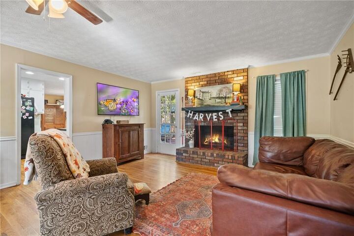 Property Photo:  2433 Hidden Lane  GA 30078 
