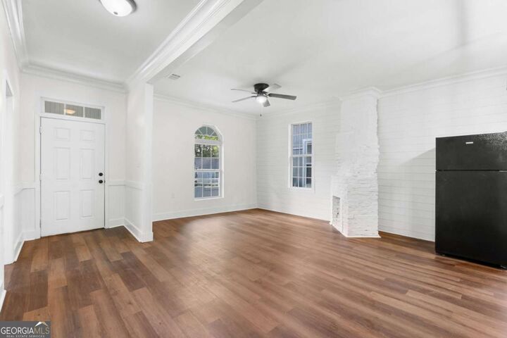 Property Photo:  807 W 52nd Street  GA 31405 