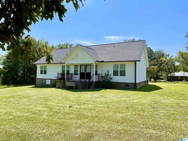 Property Photo: 1095 Ackers Street AL 35055