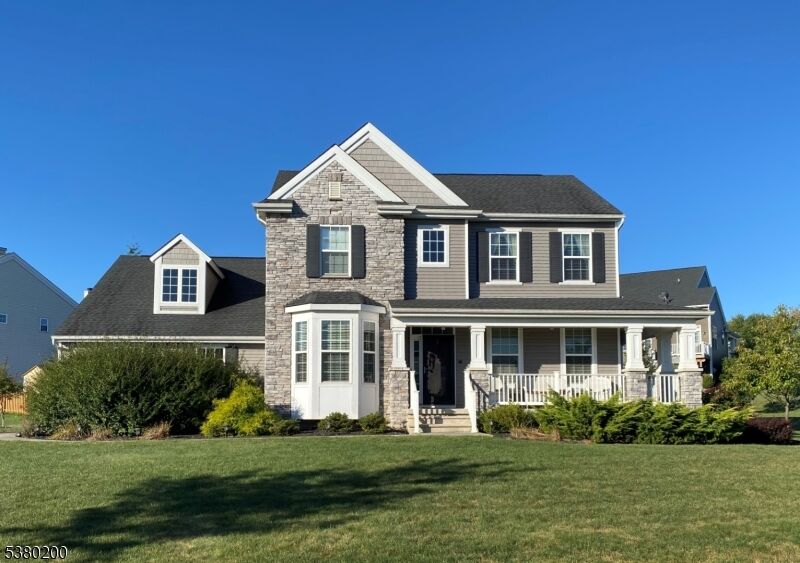 Property Photo:  9 Paetzell Farm Court  NJ 08848 