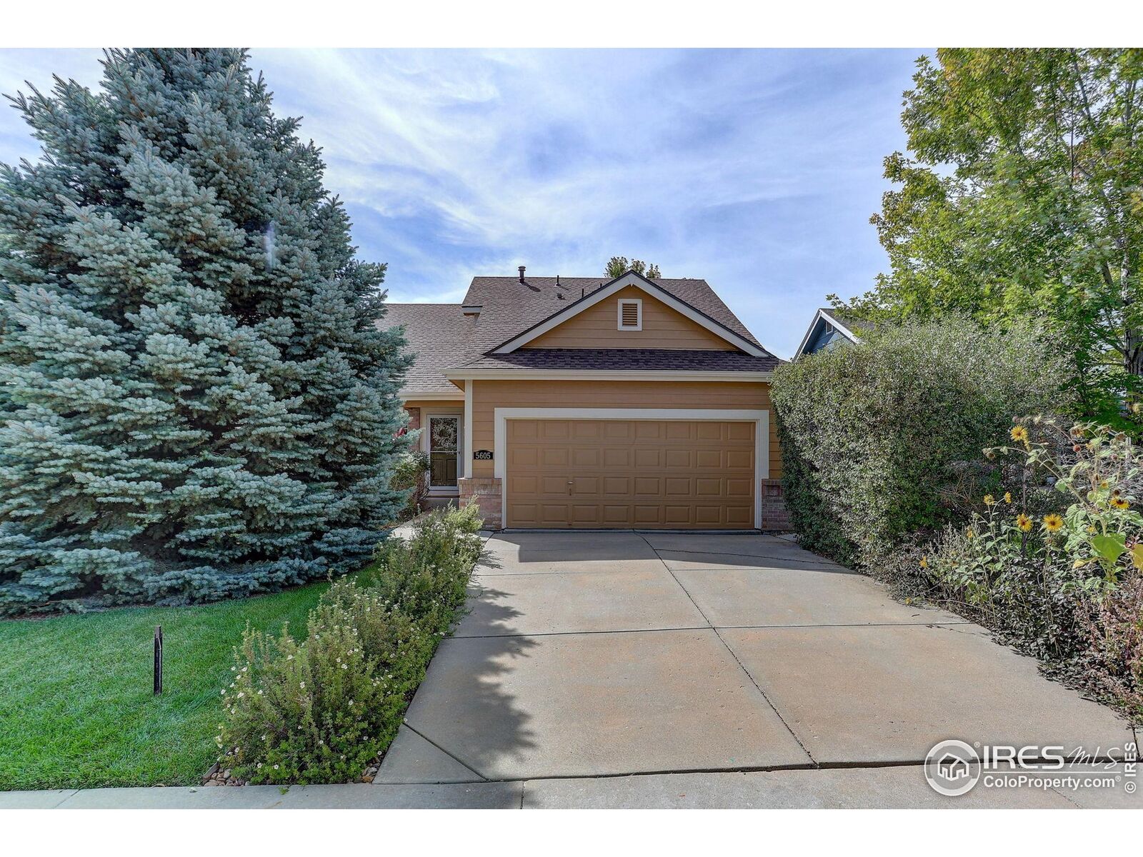 Property Photo:  5605 Mount Sanitas Ave  CO 80503 