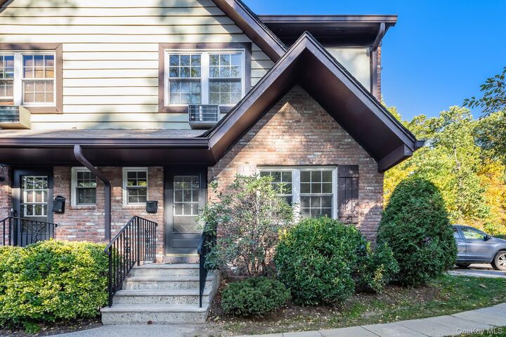 Property Photo:  50 Yorkshire Drive  NY 10901