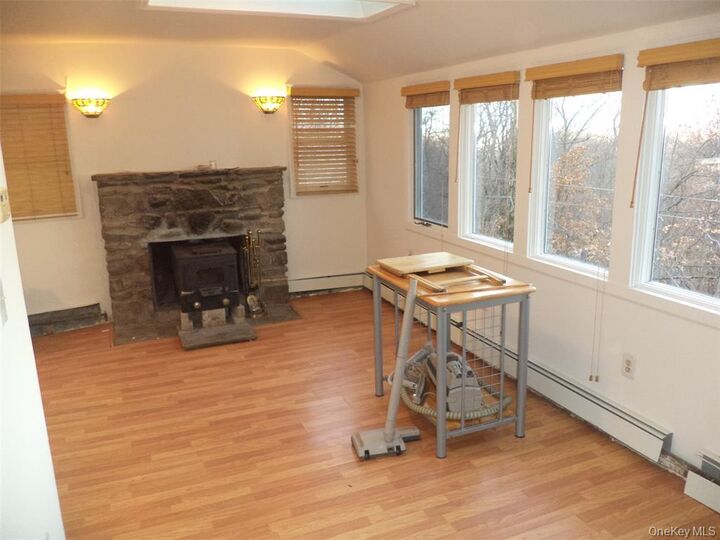 Property Photo: 20 Oakwood Trail N NY 10950