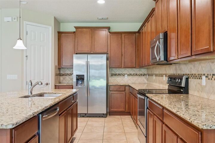 Property Photo:  11807 Padua Lane  FL 32827 