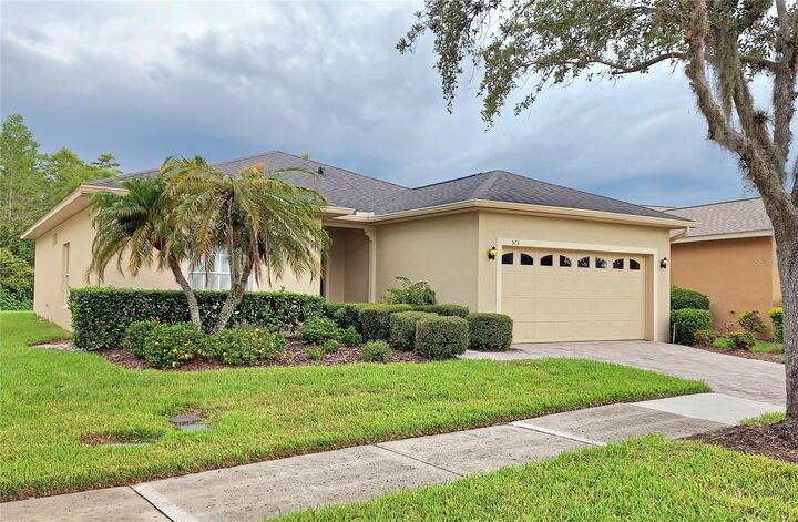 Property Photo:  573 Davinci Pass  FL 34759 