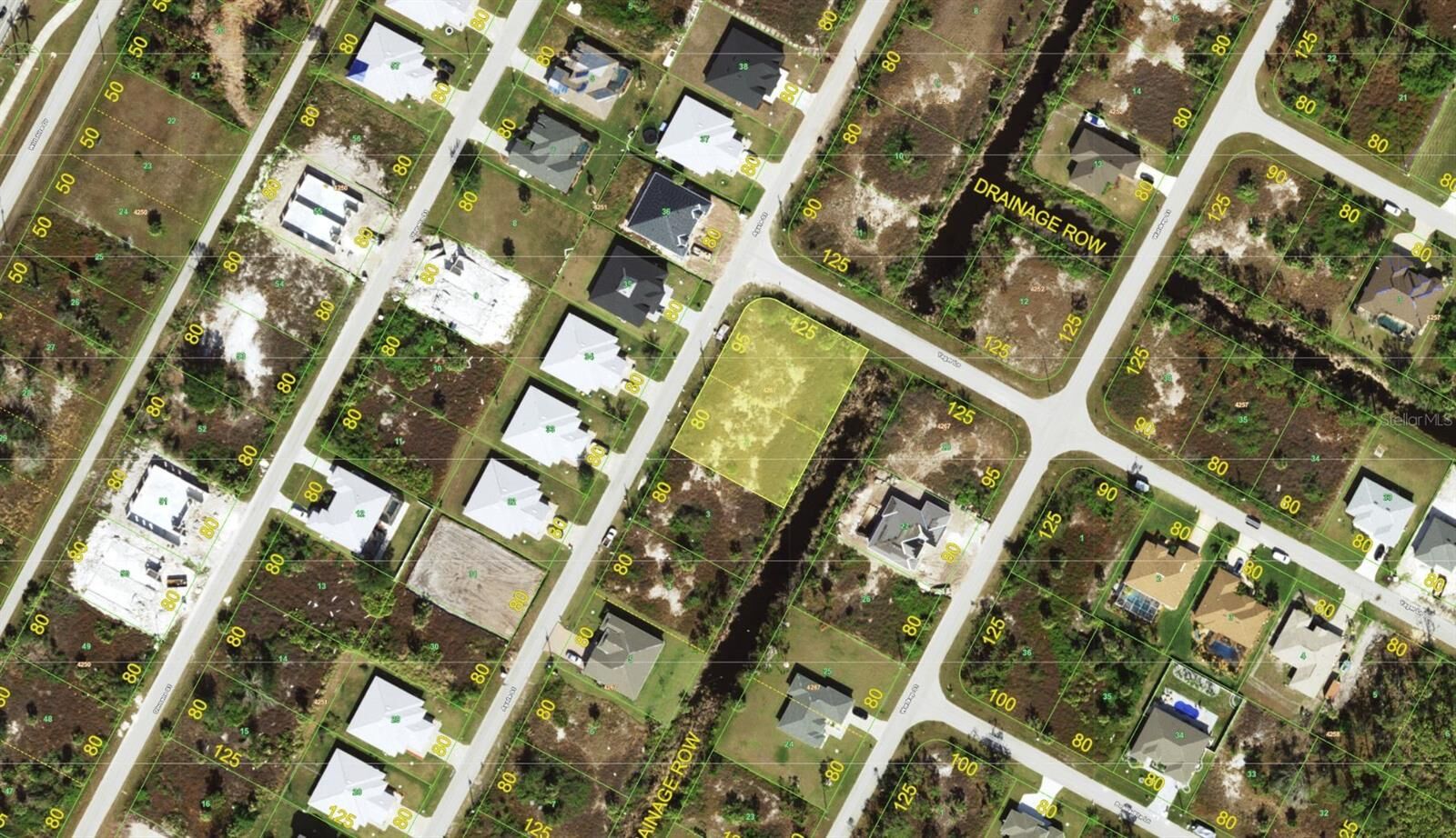 Property Photo:  8518 Agate Street  FL 33981 