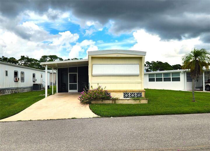 5524 Holiday Park Boulevard  North Port FL 34287 photo
