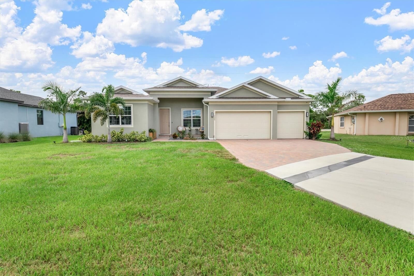Property Photo:  7325 N Seagrape Road  FL 33955 